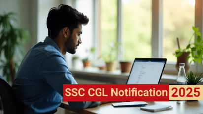 नई दिल्ली, 9 जून 2025 – कर्मचारी चयन आयोग (SSC) ने SSC CGL (Combined Graduate Level) 2025 परीक्षा के लिए आधिकारिक अधिसूचना जारी कर दी है और आज से ऑनलाइन पंजीकरण की प्रक्रिया शुरू कर दी गई है। इच्छुक उम्मीदवार अब आधिकारिक वेबसाइट ssc.gov.in पर 9 जून से 4 जुलाई 2025 तक आवेदन कर सकते हैं telugu.samayam.com +13 m.economictimes.com +13 hindustantimes.com +13 । 📋 महत्वपूर्ण तिथियाँ: पंजीकरण आरंभ: 9 जून 2025 अंतिम तिथि (रजिस्ट्रेशन): 4 जुलाई 2025 indianexpress.com +3 testbook.com +3 testbook.com +3 फीस भुगतान की अंतिम तिथि: 5 जुलाई 2025 indianexpress.com +12 testbook.com +12 navbharattimes.indiatimes.com +12 🎯 रिक्त पदों की संख्या: इस साल कुल 14,582 पदों के लिए भर्ती हो रही है, जिसमें ग्रुप B और C के विभिन्न विभागीय पद शामिल हैं timesofindia.indiatimes.com +6 testbook.com +6 navbharattimes.indiatimes.com +6 । 💸 आवेदन शुल्क व छूट: सामान्य / OBC (पुरुष): ₹100 SC/ST/ESM/PwBD/महिला उम्मीदवार: शुल्क माफ indianexpress.com +13 english.mathrubhumi.com +13 prepp.in +13 🧾 आवेदन सुधार सुविधा: पहली संशोधन खिड़की: ₹200 दूसरी संशोधन खिड़की: ₹500 indiatoday.in +1 m.economictimes.com +1 🗓️ परीक्षा तिथि: टियर-I (CBE): 13–30 अगस्त 2025 – कंप्यूटर आधारित परीक्षा indiatimes.com +5 testbook.com +5 ndtv.com +5 टियर-II: दिसम्बर 2025 में आयोजित होने की संभावना 📝 ऑनलाइन आवेदन कैसे करें: वेबसाइट ssc.gov.in पर जाएँ। “New User? Register Now” पर क्लिक करें और One-Time Registration (OTR) पूरा करें। लॉग इन करें और आवेदन फॉर्म भरें। दस्तावेज़ अपलोड करें – पासपोर्ट साइज फोटो, हस्ताक्षर आदि। ऑनलाइन भुगतान करें (क्रेडिट/डेबिट/नेटबैंकिंग/UPI)। आवेदन विवरण सुरक्षित रूप से सेव करें और प्रिंट आउट निकाल लें dnaindia.com +14 indianexpress.com +14 m.economictimes.com +14 indiatoday.in +1 m.economictimes.com +1 । 🧑‍🎓 पात्रता: उम्मीदवार के पास मान्यता प्राप्त विश्वविद्यालय से स्नातक की डिग्री होनी चाहिए। आयु सीमा पद के अनुसार 18–32 वर्ष या संबंधित श्रेणी के हिसाब से तय होगी । 🧠 तैयारी सुझाव: – परीक्षा पैटर्न और सिलेबस अधिसूचना में उपलब्ध होगा – उम्मीदवारों को अगस्त परीक्षा के लिए समय रहते तैयारी शुरू कर देनी चाहिए । – कट‑ऑफ समझने, परीक्षा की तैयारी को ट्रैक करने व मॉक‑टेस्ट की सलाह दी जाती है। यह भर्ती अभियान करीब 14,600 पदों के माध्यम से केंद्र सरकार में ग्रुप B और C श्रेणी में नौकरी पाने का सुनहरा मौका प्रदान करता है। उम्मीदवारों को सलाह दी जाती है कि वे जल्द से जल्द आवेदन करें, समय‑समय पर सुधार खिड़की का प्रयोग करें और परीक्षा की तैयारियाँ व्यवस्थित ढंग से शुरू करें।
